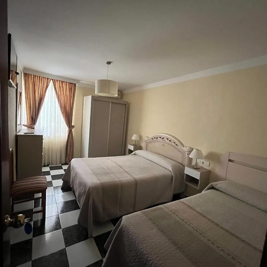 Hostal Plaza Damasco Almunecar