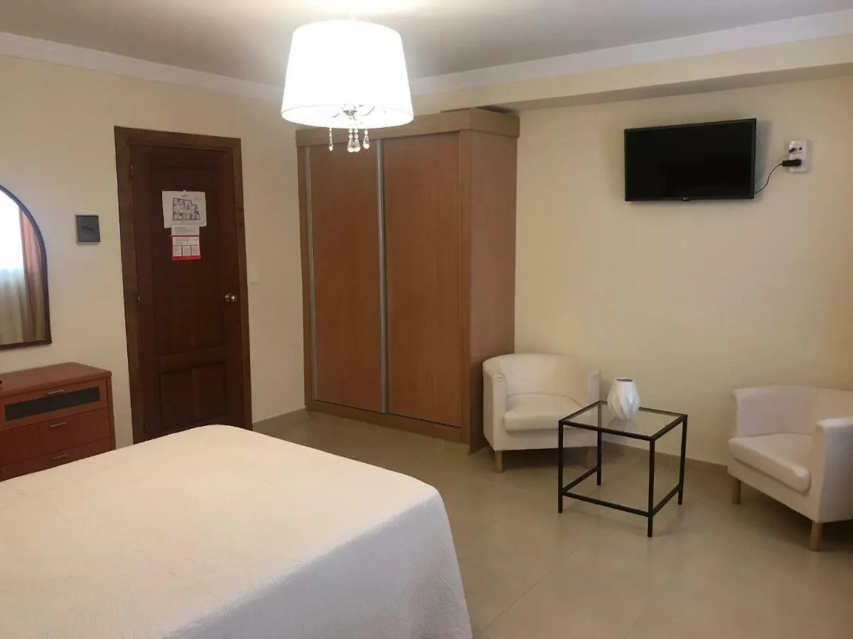 Hostal Plaza Damasco Almunecar